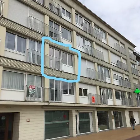 Vlak Aan Zee Apartman